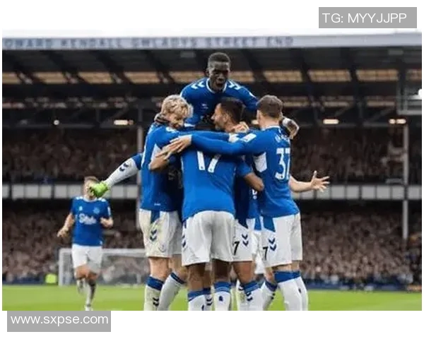 米德尔斯堡迎战诺丁汉森林全力争胜展现英冠激烈竞争 米德尔斯堡迎战诺丁汉森林全力争胜展现英冠激烈竞争