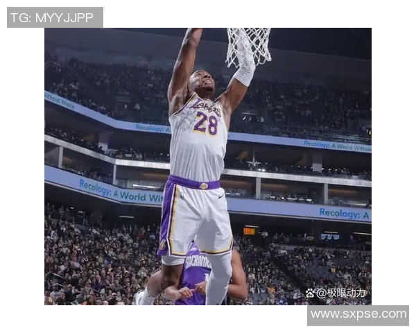 飞马队与自由队的精彩对决揭示篮球赛场上的激情与荣耀 飞马队与自由队的精彩对决揭示篮球赛场上的激情与荣耀