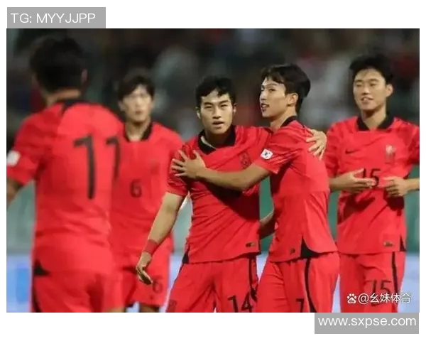 韩国与伊朗足球队激战正酣谁能在亚洲赛场上笑到最后