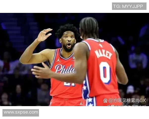 骑士与雄鹿激战回顾精彩比赛录像分析与精彩瞬间分享