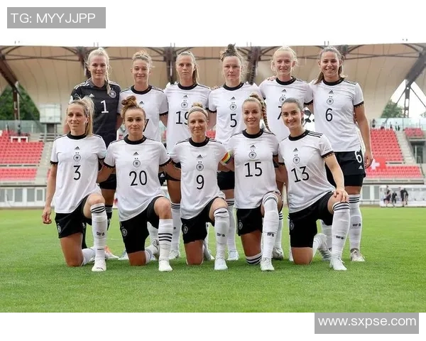 2017年德国女足与意大利女足激战回顾与精彩瞬间分析