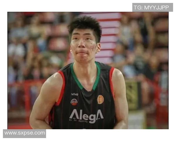 余嘉豪的成长之路与篮球梦想的追逐与坚持 余嘉豪的成长之路与篮球梦想的追逐与坚持