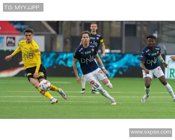 奥德足球迎战布兰球队全力争胜展现实力与激情 奥德足球迎战布兰球队全力争胜展现实力与激情