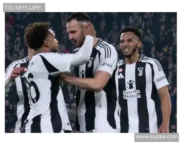 皇马与曼联激战正酣比分直播全程跟踪精彩瞬间不容错过